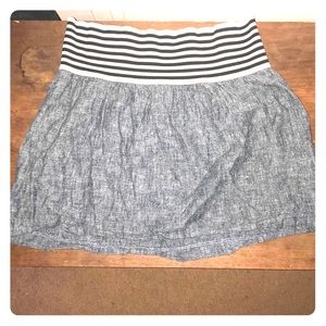 High waisted skirt with elastic top